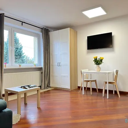 Zatoka Apartment- Tranquil Retreat, 15 Minutes To The Sea & Gdansk Center *