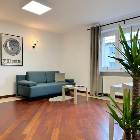 Apartament Zatoka Apartment- Tranquil Retreat, 15 Minutes To The Sea & Gdansk Center