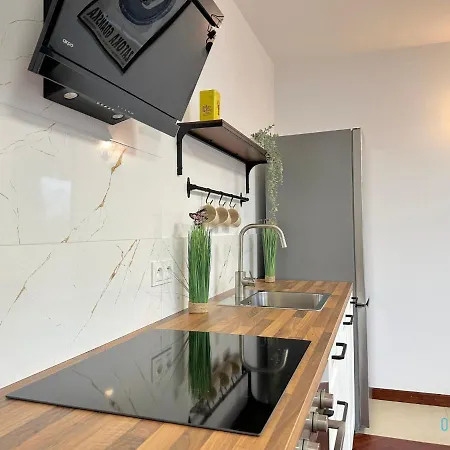 Zatoka Apartment- Tranquil Retreat, 15 Minutes To The Sea & Gdansk Center Apartament Borkowo (Gdansk)