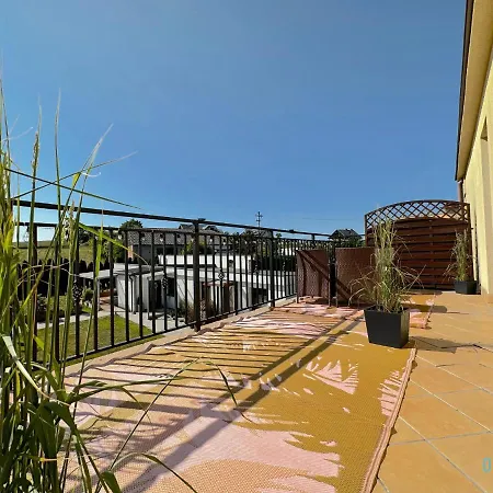 Zatoka Apartment- Tranquil Retreat, 15 Minutes To The Sea & Gdansk Center Borkowo (Gdansk)